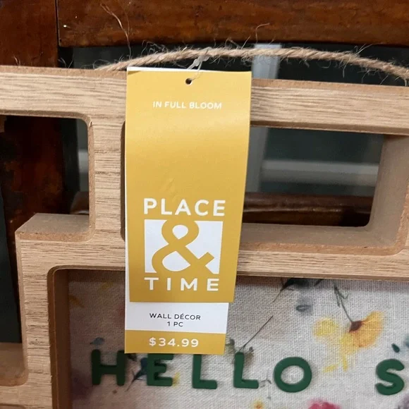 Hello Spring Wall Decor - Picture 3 of 4